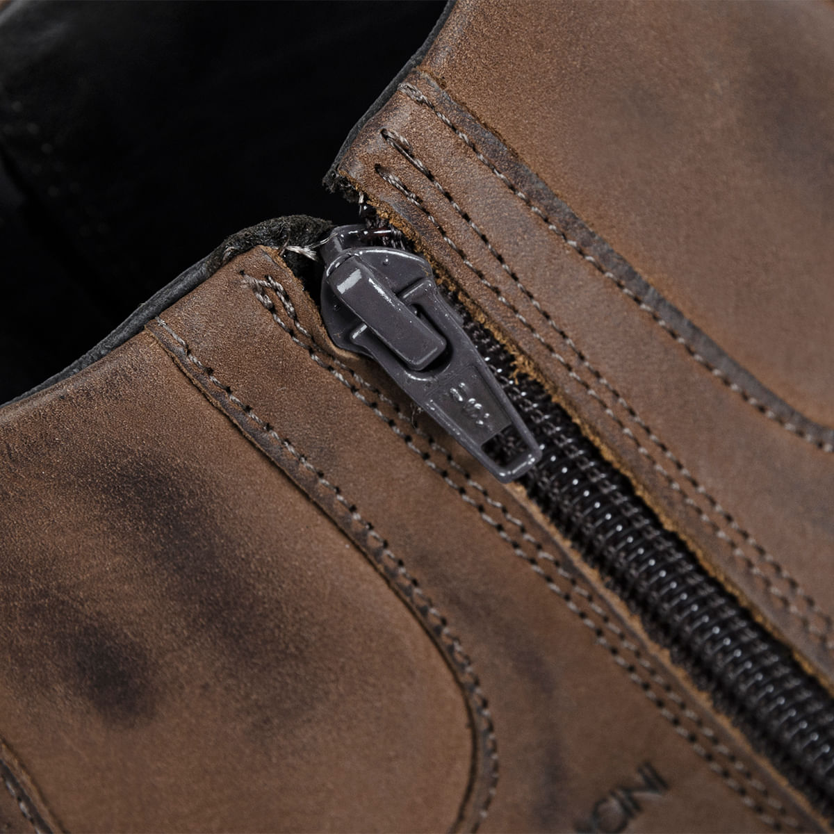 Bota Ferracini Masculina Café New Country